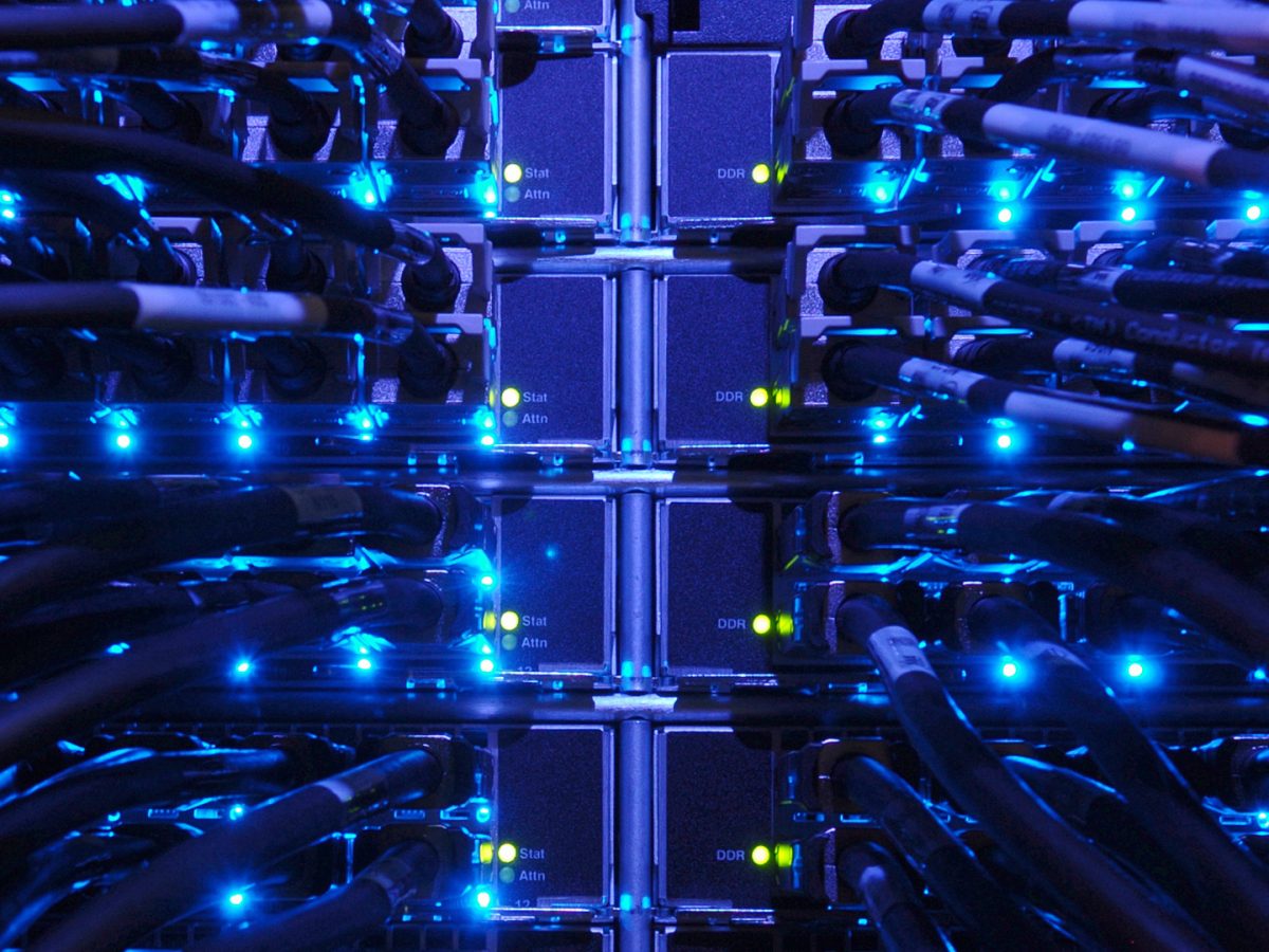 Full Fledged Server Portfolio Solutions